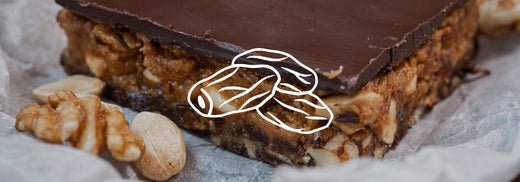 Snelle en gezonde snickers: makkelijk dadel recept - Charlotte Labee